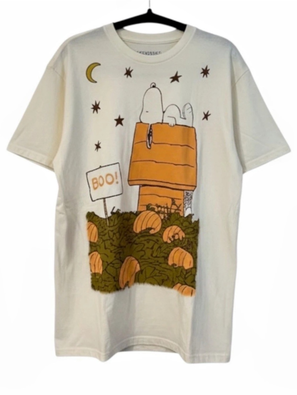 NWT Peanuts Snoopy Halloween "Boo!" Pumpkin Patch Chenille Cream T-Shirt Sz L